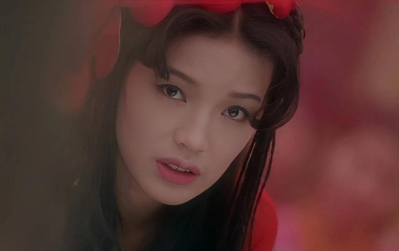 关秀媚vs邱淑贞:谁的身材更好?谁是最美的晶女郎?_王晶_合作_电影