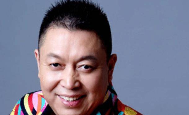 事业成功的王为念,有过两次失败婚姻,是个非常有能力的男人