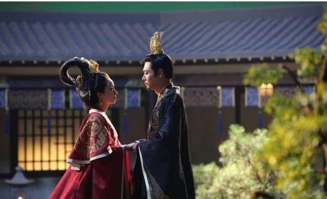 独孤伽罗:隋文帝杨坚成功背后的女人,她到底有多厉害_独孤皇后_皇帝