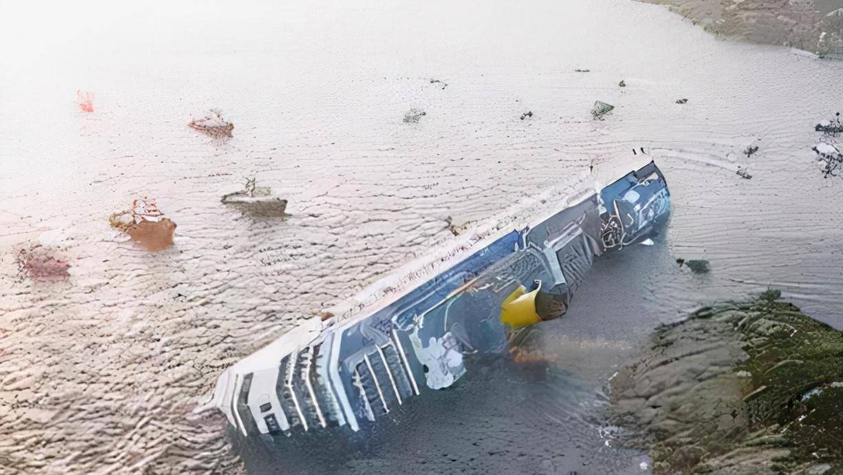 1999年,山东"大舜号"起火沉没,两百多人遇难,仅22人生还_轮船_烟台