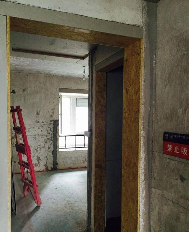 门套打底师傅都说欧松板比木工板好,真的吗?听听过来人怎么说!