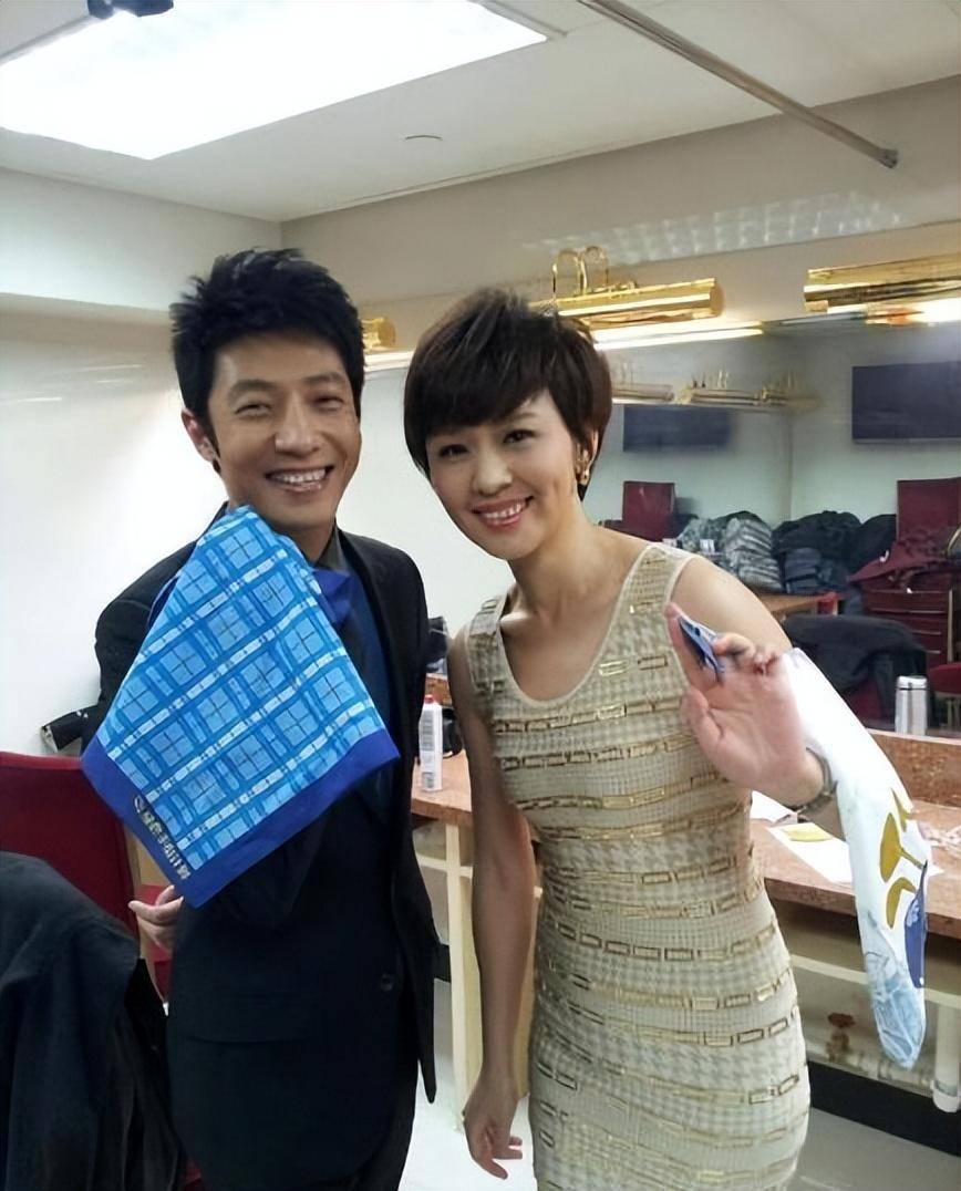 欧阳夏丹:从桂林走出的央视著名主持人,为何46岁仍未婚_母亲_电视