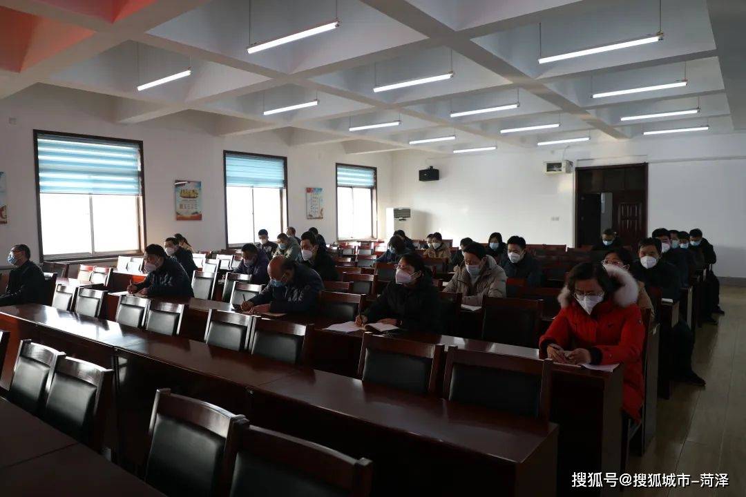 菏泽市学习贯彻党的二十大精神专家宣讲团走进牡丹区人社局