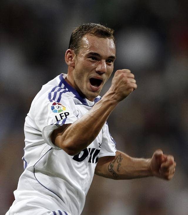 斯内德:被放逐的10号_前腰_皇马_赛季