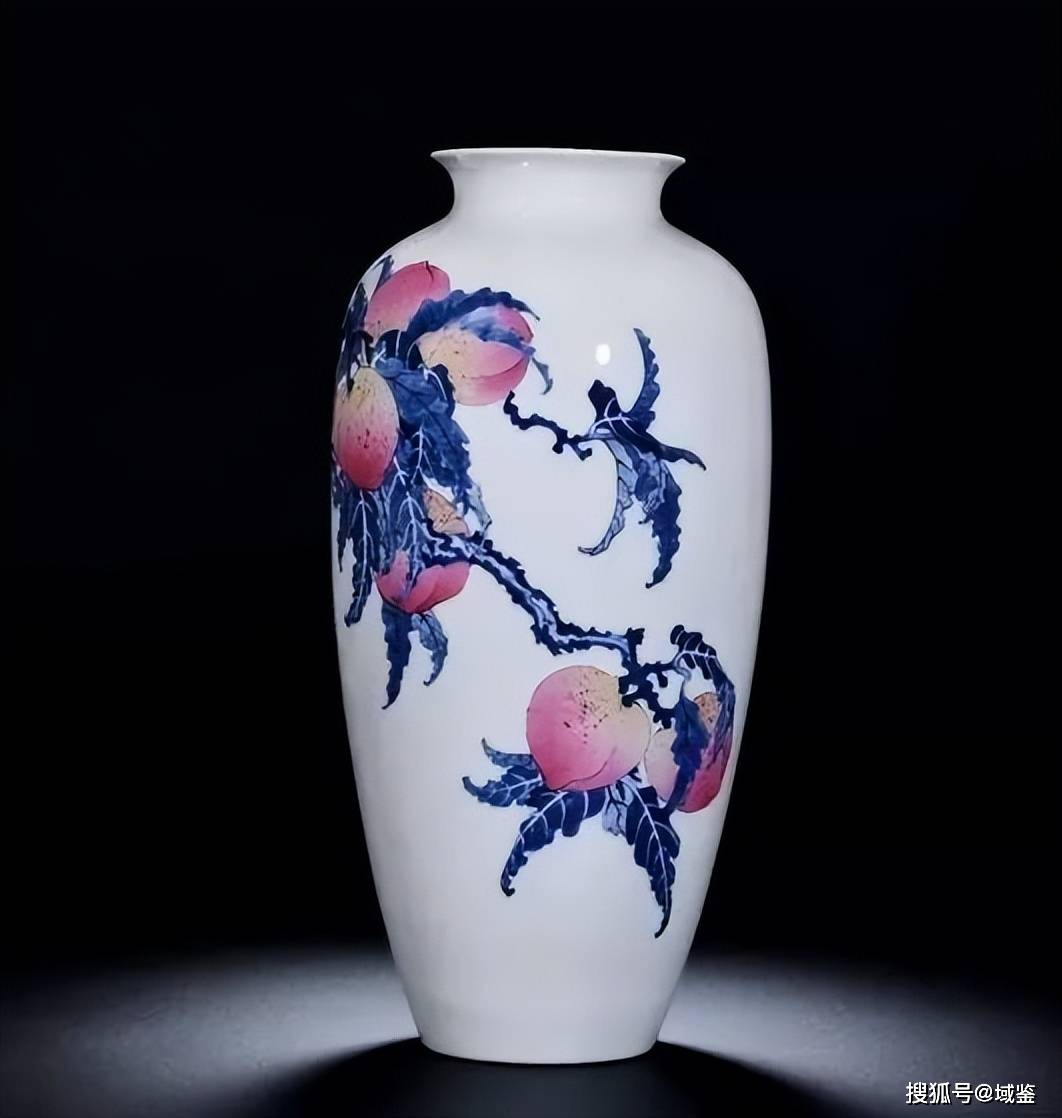史上最贵“567瓷”拍卖，年代虽近，收藏价值却不可小觑！_搜狐网