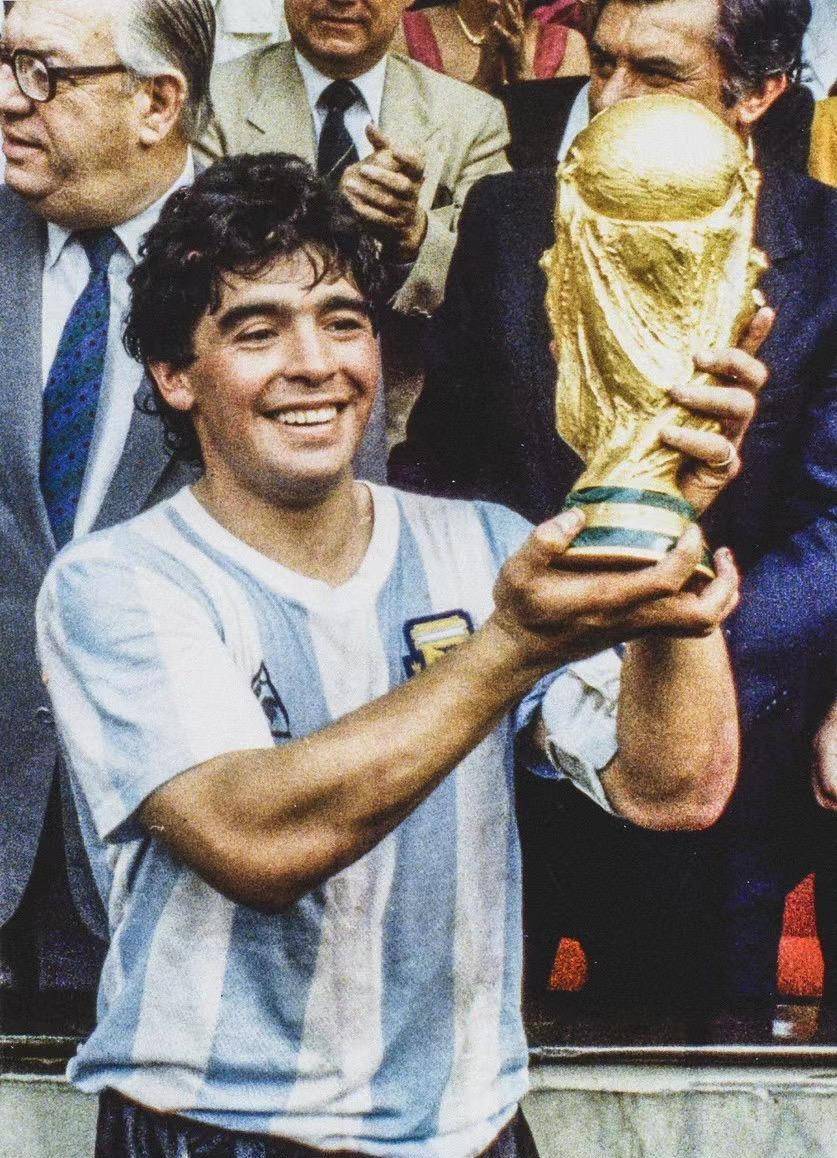 球王马拉多纳因心脏骤停不幸去世 享年60岁_患者_阿根廷_身体