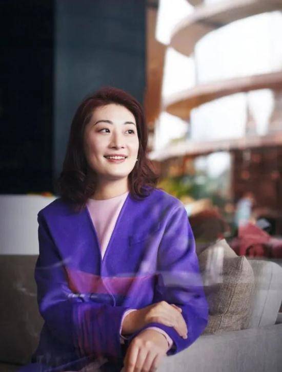 "娃哈哈千金"宗馥莉,一心搞事业无心感情,如今40岁仍孑然一身_宗庆后