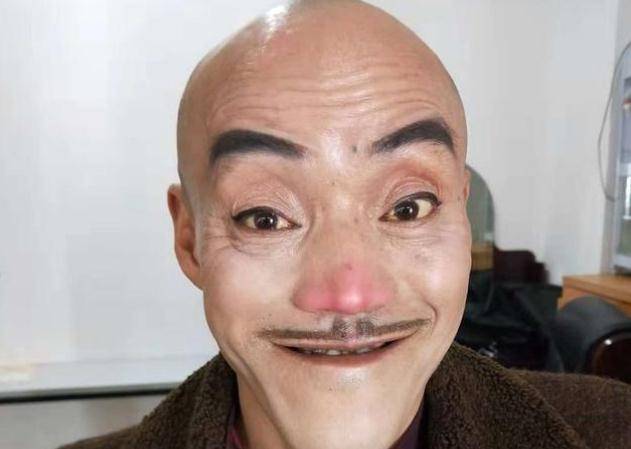 52岁"光头强"名气散尽,老婆跟他分手,如今生活怎么样?