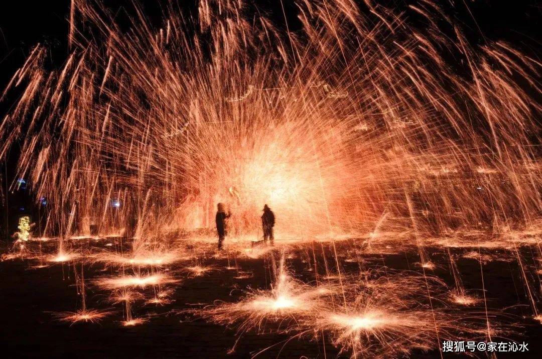 "柳韵荆风"摄影展"兔年迎春"猜灯谜民间吹打乐展演