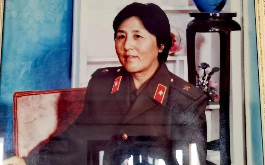 深深悼念我亲爱的母亲任桂兰_父亲_梁兴初_工作