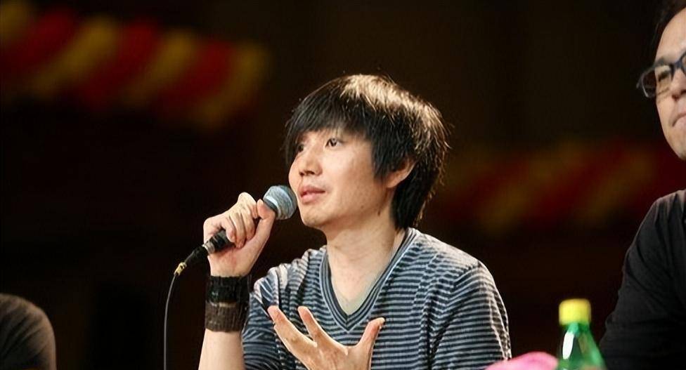 音乐才子张亚东:天赋异禀进剧团,过于帅气十九岁竟喜当爹_王菲_窦颖