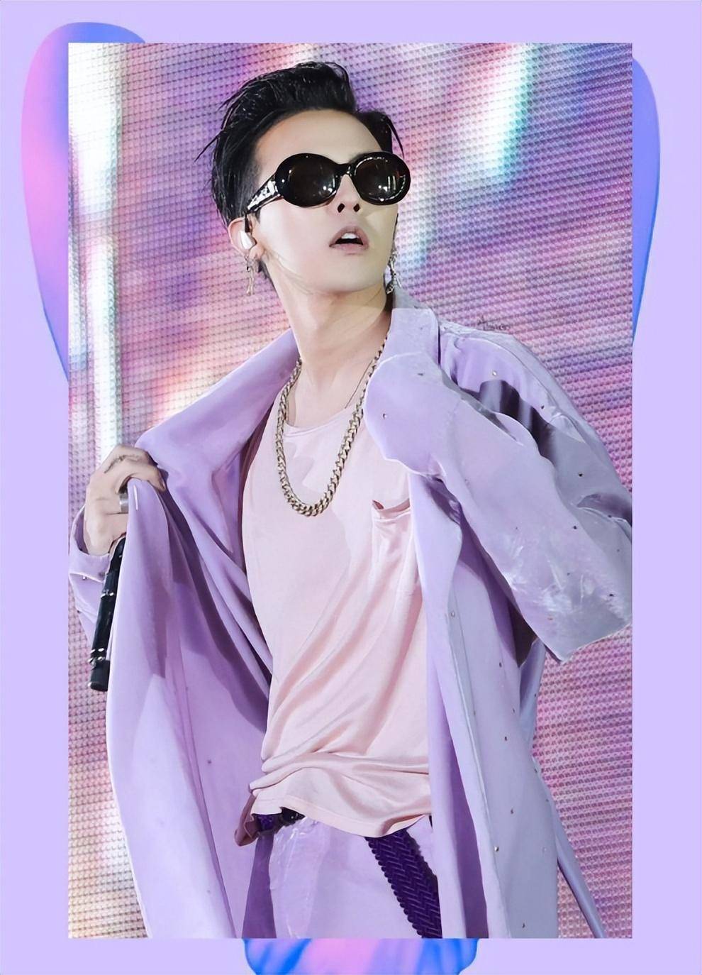 多年后,jennie不仅追星成功,还把偶像变成男朋友,而且当时两人还被一