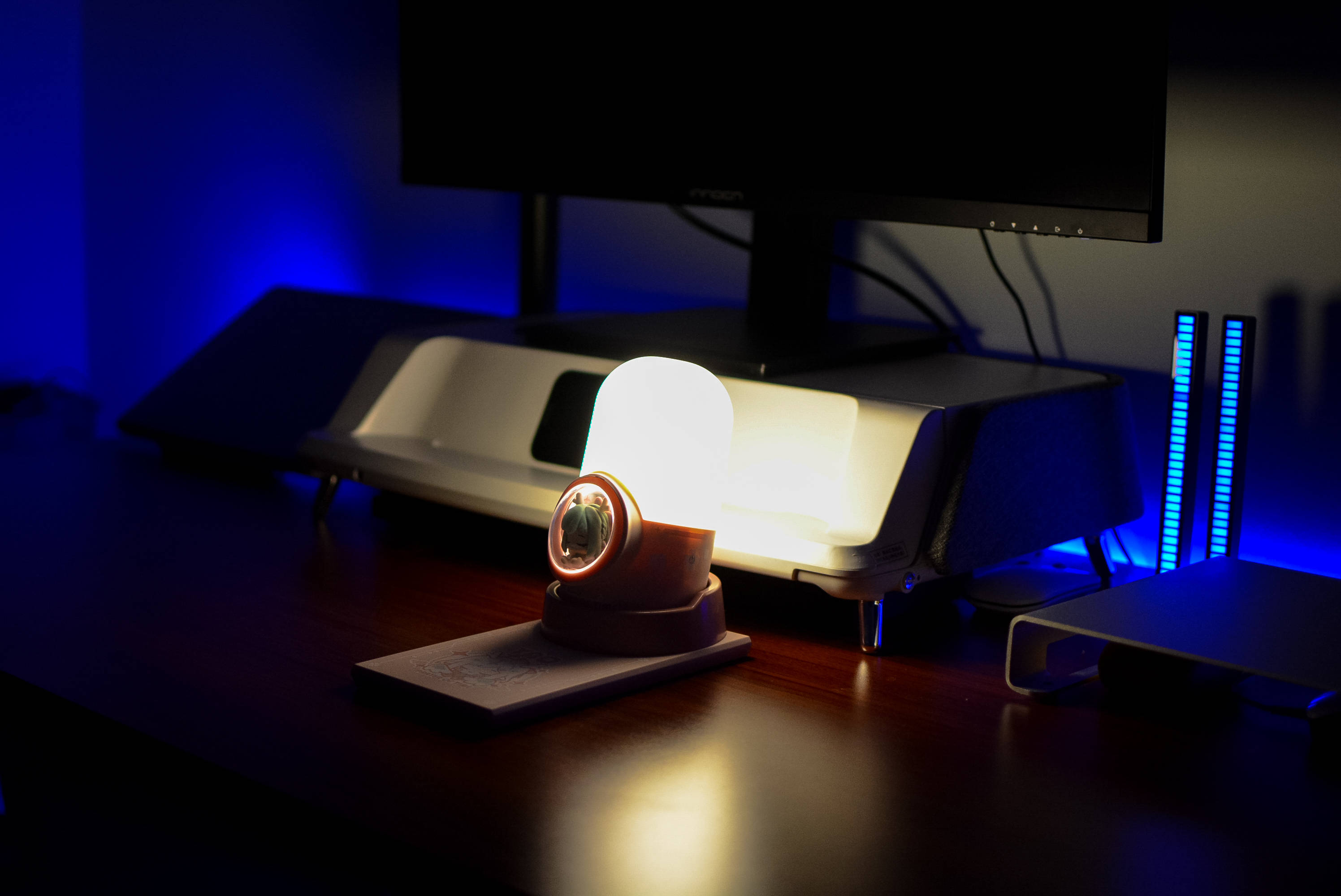 不联网才是真智能?黄油猫声控夜灯评测:时之祈愿瑶还有无线充电