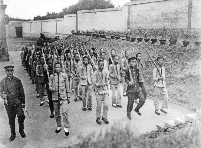 因苏报案章太炎入狱,邹容惨死,陈其美刺杀清臣失败,为何不逃?