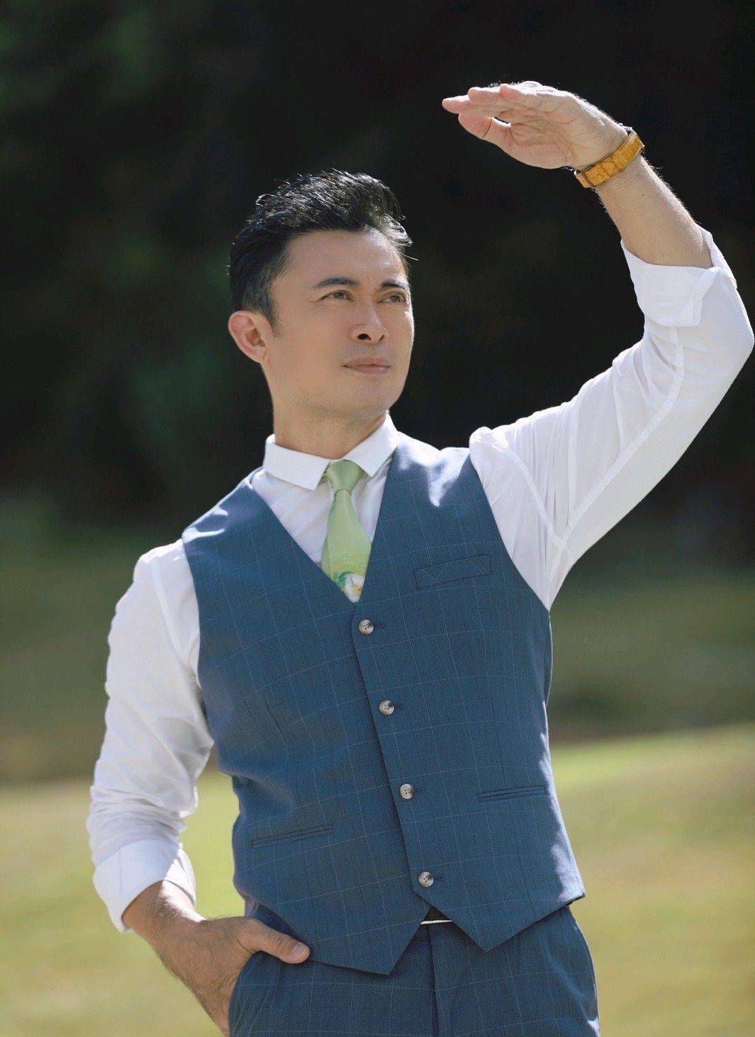 樊少皇发布离婚消息后,秒删!妻子贾晓晨公开质疑原因_网友_社交_平台