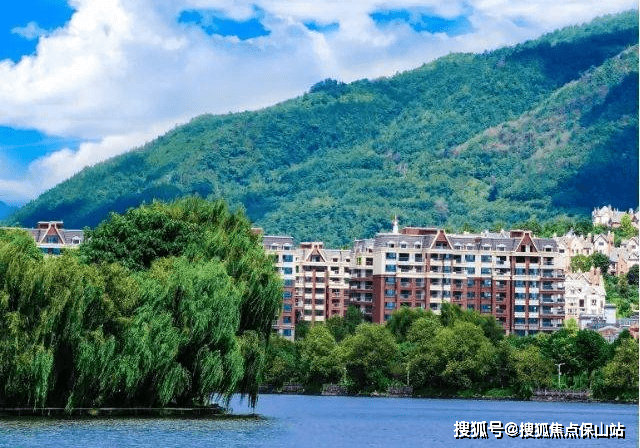 云南腾冲山语湖楼盘测评(售楼中心)_生活_城市_东湖