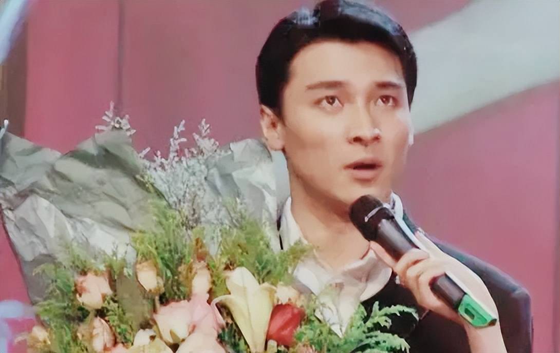 贺刚:被嘲烂演技却抱上赵宝刚的大腿,40岁,只孝敬爸妈不谈对象