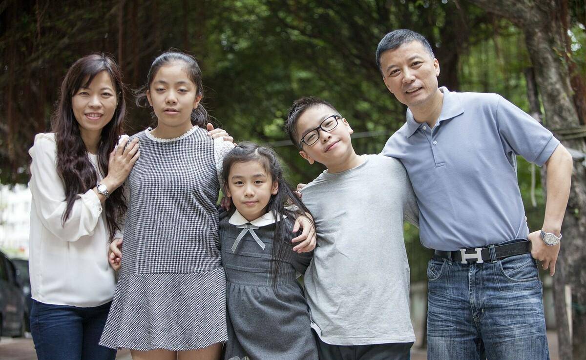 不顾儿女反对,毅然选择再婚,现在肠子都悔青了_生活_子女_什么