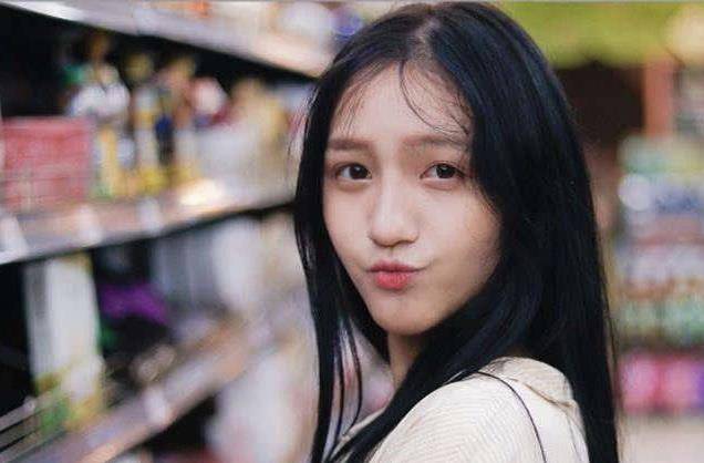 曾大闹高铁站,威胁民警"你完了"的女星刘露,如今怎么样了?