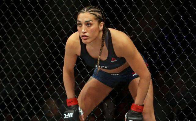 张伟丽接下来有三大对手:每个都是难啃的骨头,ufc卫冕难度太大_乔安娜