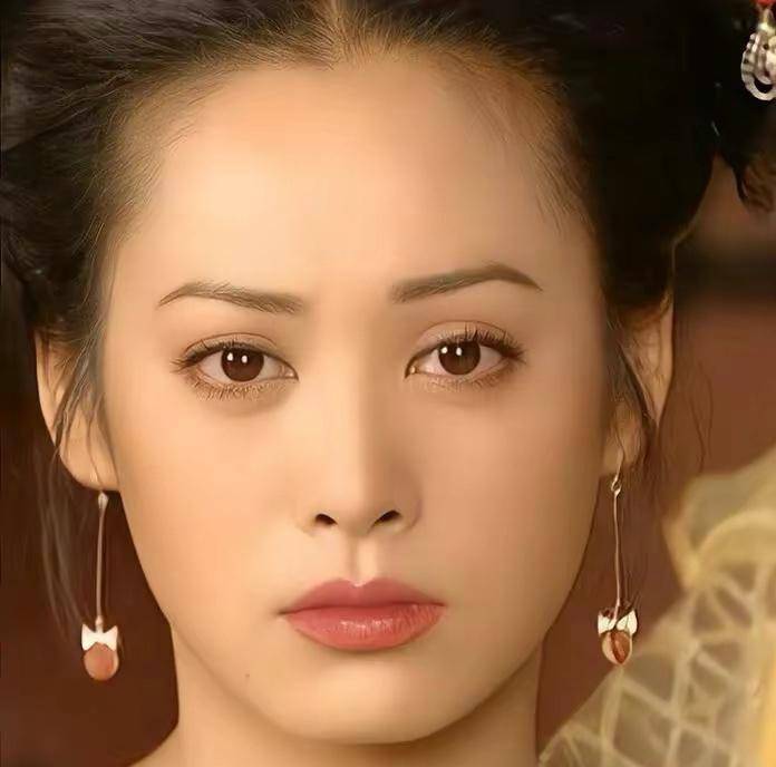 明明是同一个人,换部剧里却像变了个人,这3位女星都被造型拖累_美人