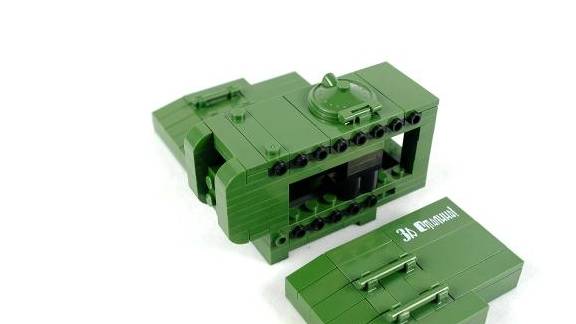 一起来看看这台积木做的kv2吧!_零件_重型坦克_造型