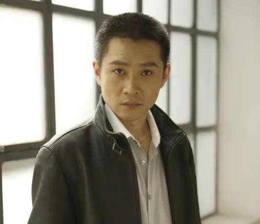 演员任帅:娶圈外妻子恩爱21年无绯闻,如今回归家庭收获幸福_闫妮_女孩