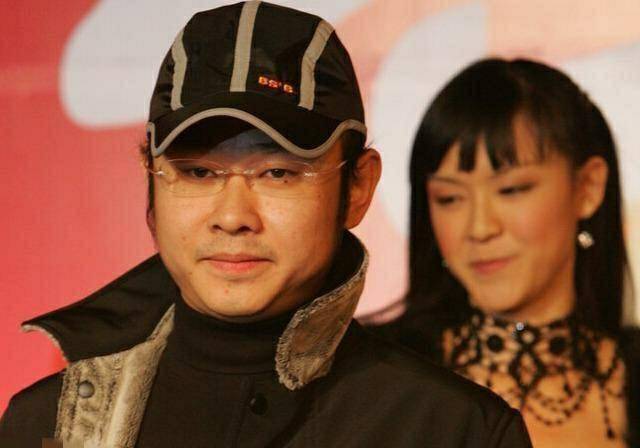 51岁刀郎近况曝光,身材发福皱纹明显,自嘲已进入"老年生活 "_霍思燕