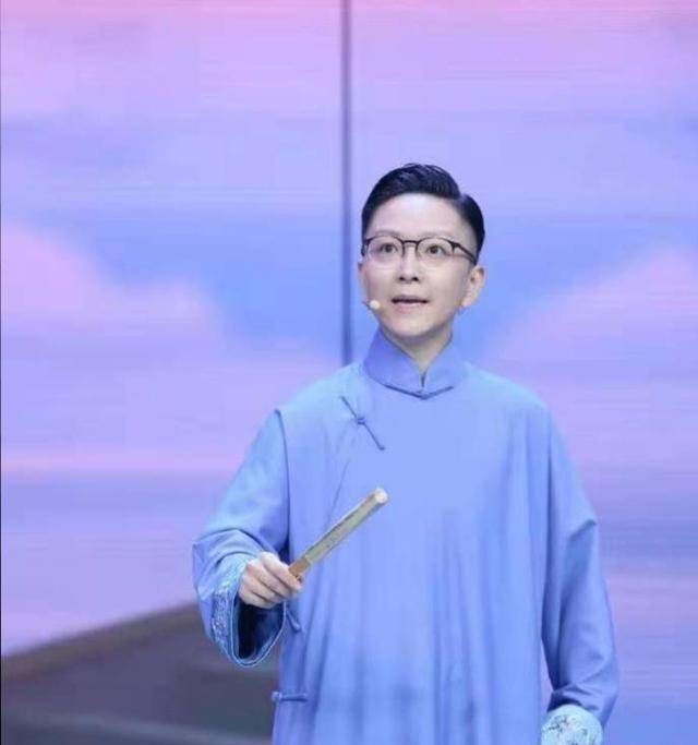 相声界的与京剧不搭边,这话不对郭德纲拜师麒派表演艺术家赵麟童先生