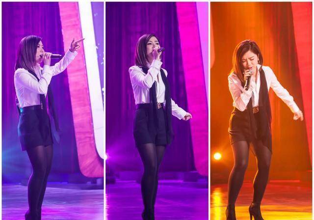 后期邓紫棋也很少再穿皮裤,转而选择丝袜.