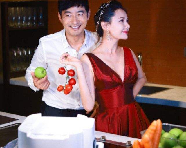 却被甩20多次,程莉莎的追爱之路太曲折_郭晓冬_时候_朋友