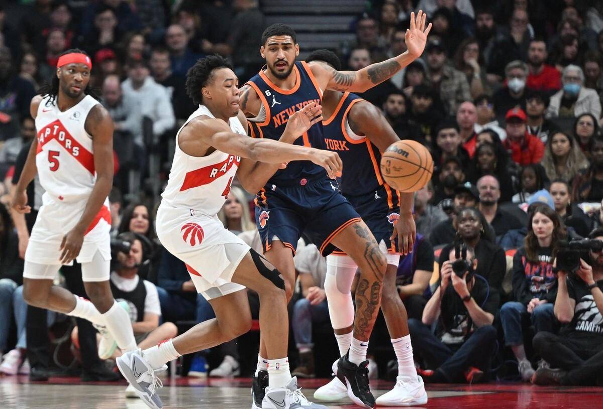 范弗里特28分,西亚卡姆24 6 7!猛龙9分拿下尼克斯_三分球_投篮_篮板