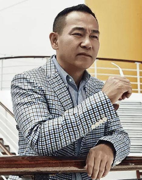 近段时间,林保怡非常大方地分享自己的近况,晒出自己的家,曝光他的