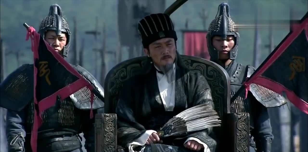 的消息,失落不已,这才有了后人口口相传的"死诸葛吓走生仲达"的说法