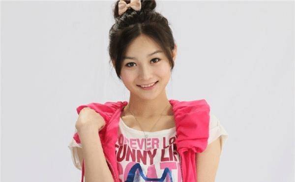 《铠甲勇士》杨欢迎有印象吗?如今与李现搭档合作,又a又飒!