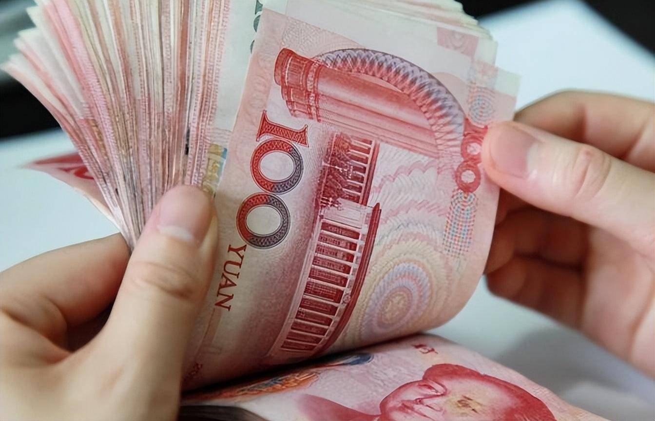 家属获得了他7万块钱的赔偿金,原以为主动交代过程,积极认罪就能减轻