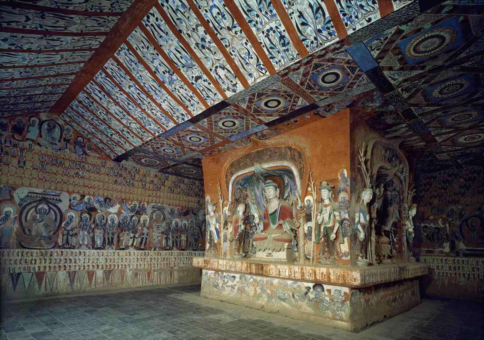 西方强盗熟读《大唐西域记》,从敦煌骗走大量珍宝,被英国封爵士