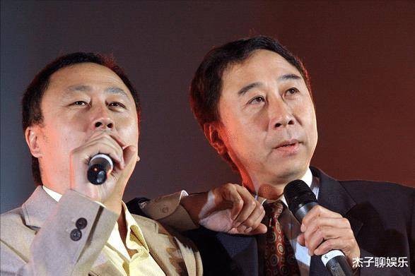 当红时离开冯巩,移居海外坐享清福的刘伟,为何会成"阶下囚"?