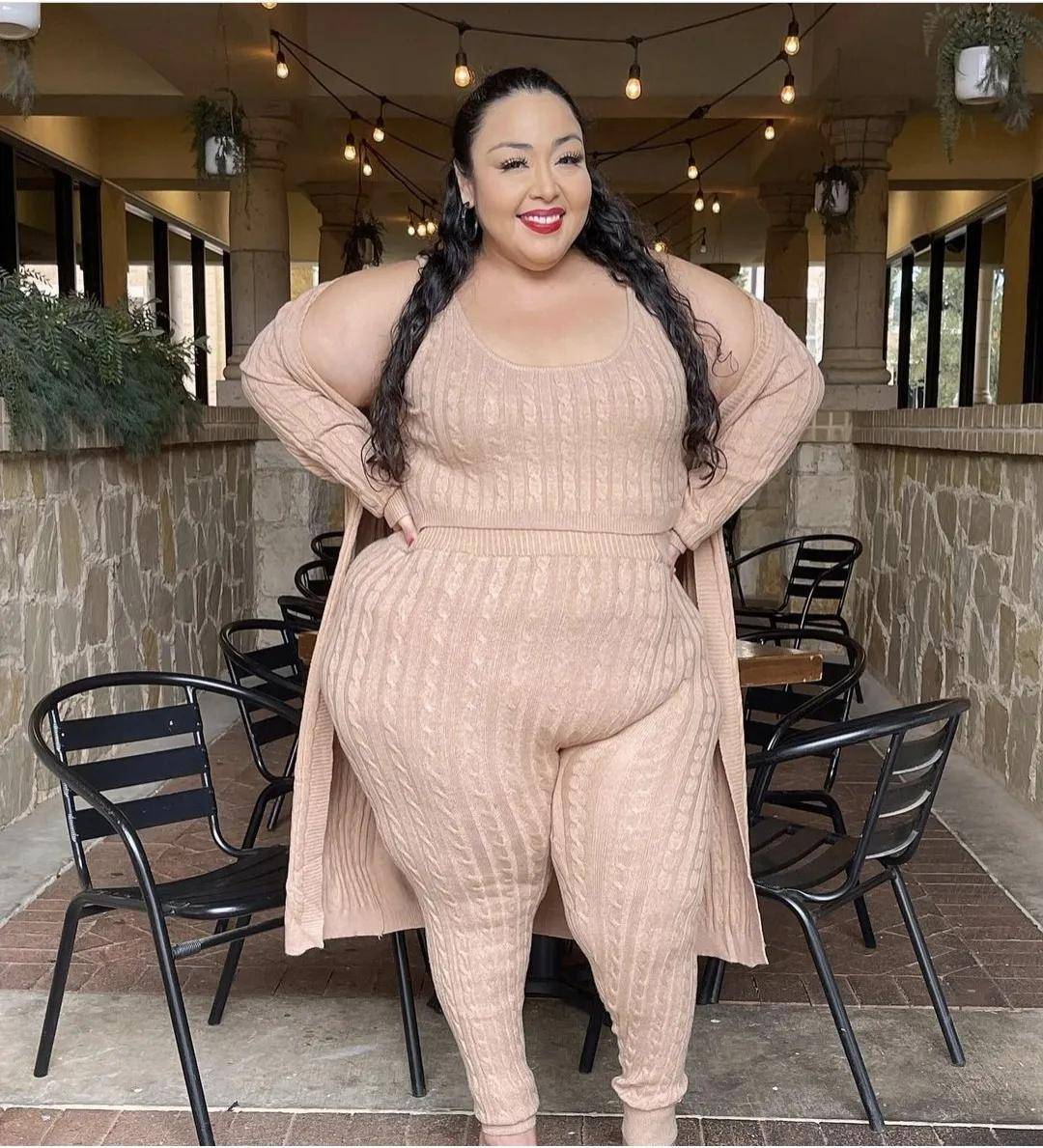 大码熟女的优雅典范:jaylynn juelz_体重_年龄_身体