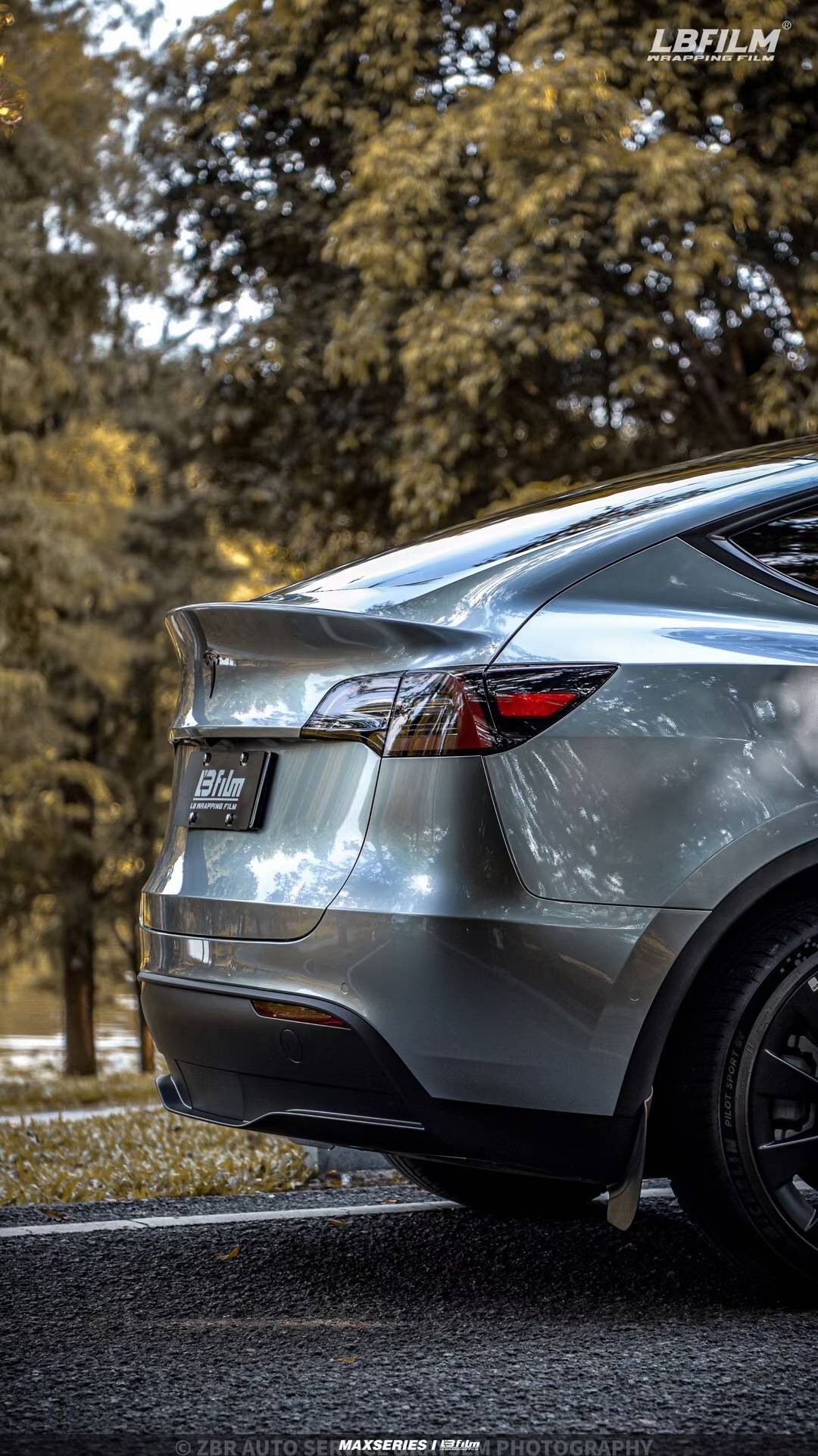 特斯拉modely-lb改色膜液态金属高级灰,满满高级感_搜狐汽车_搜狐网