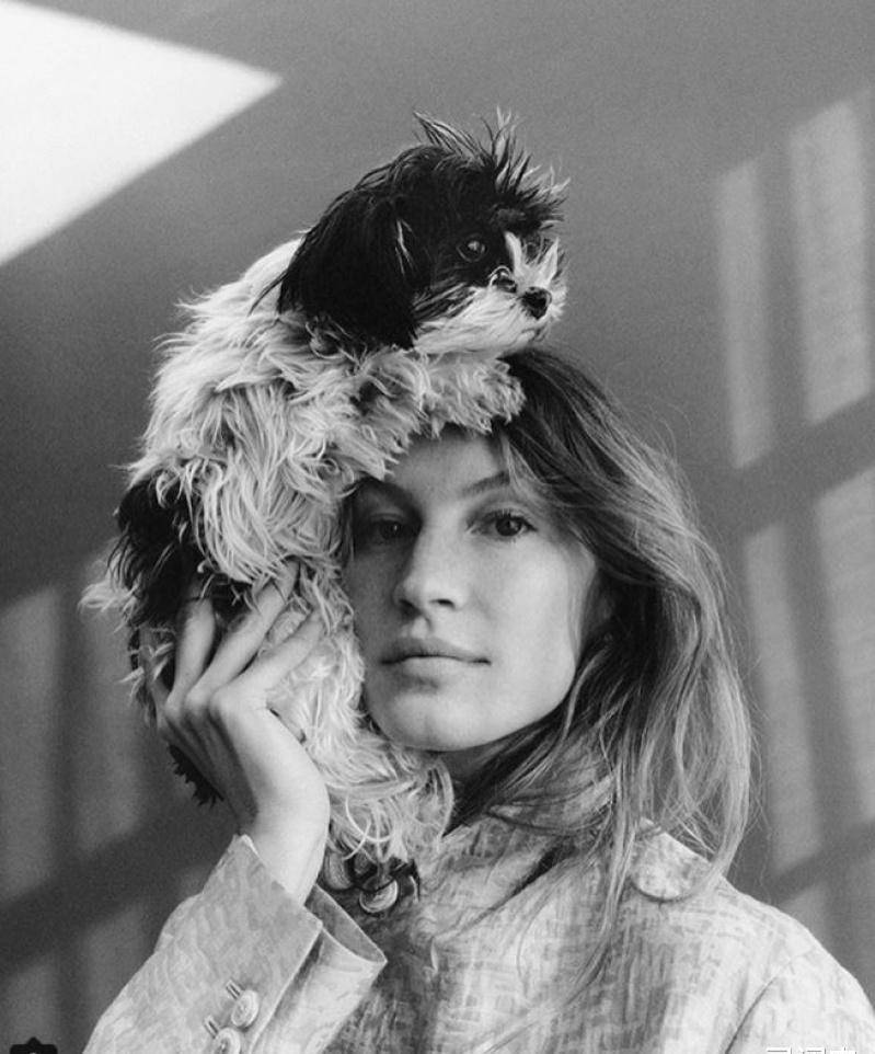 42岁世界超模吉赛尔分手,双方婚前协议曝光,身价是前夫两倍多_汤姆