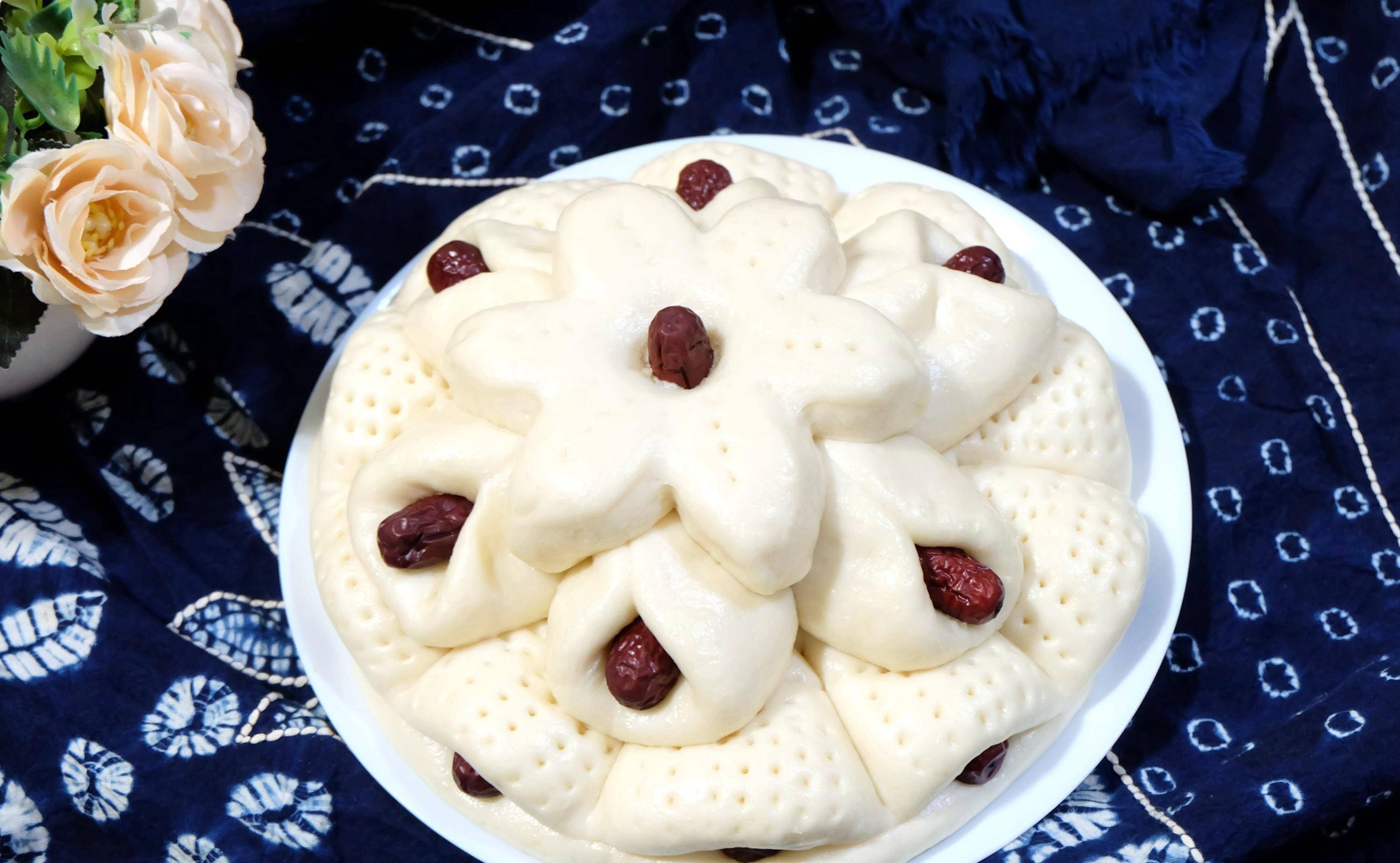 过年要发面,蒸个好吃又好看的枣花馍,愿家家团圆寓意美好_步骤_红枣