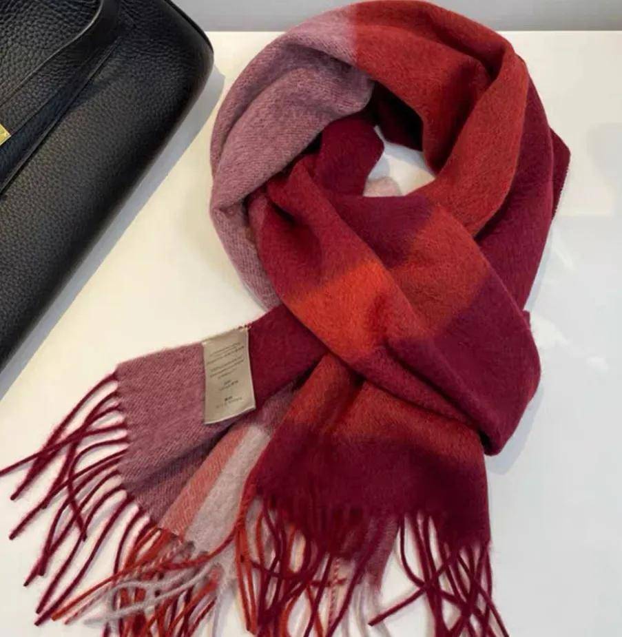 洋红色:给成熟添加点妩媚,给岁月增加点活力_女性_西洋_色彩