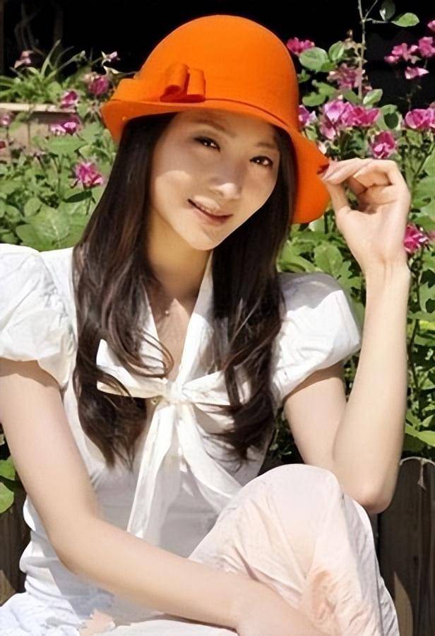 曲栅栅:嫁落魄黄海波,结婚7年苦尽甘来,女人越努力越幸运