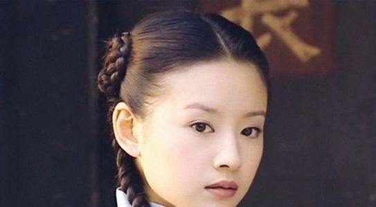 白莲花董洁的爱情有多丰富?