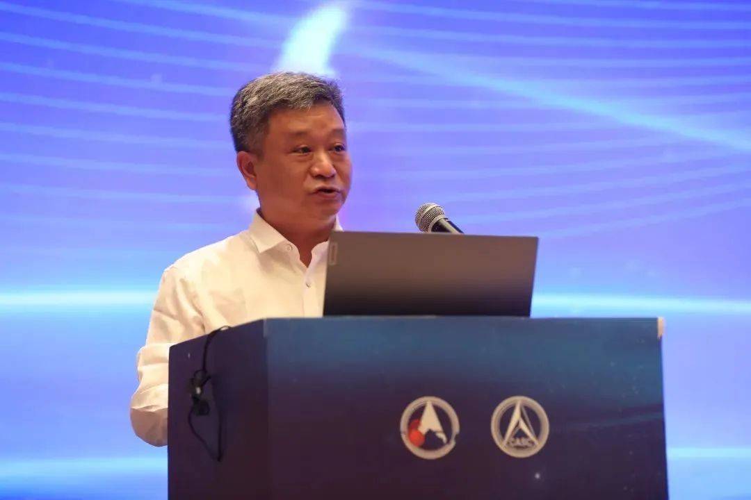 副总经理李立新,航天科技总工程师杨双进,航天江南总经理张哲分别致辞