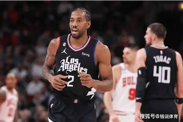 北京时间2月1日，NBA常规赛正在火热进行当中，在欣赏精彩的