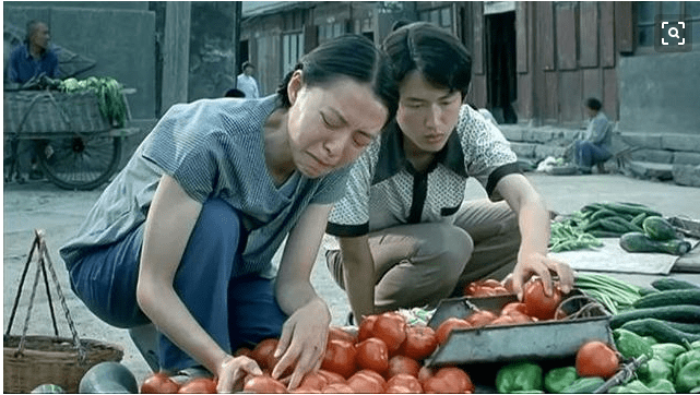 顧長衛《孔雀》:張靜初實力演繹,青春如立春,人生有夢不覺寒_姐姐