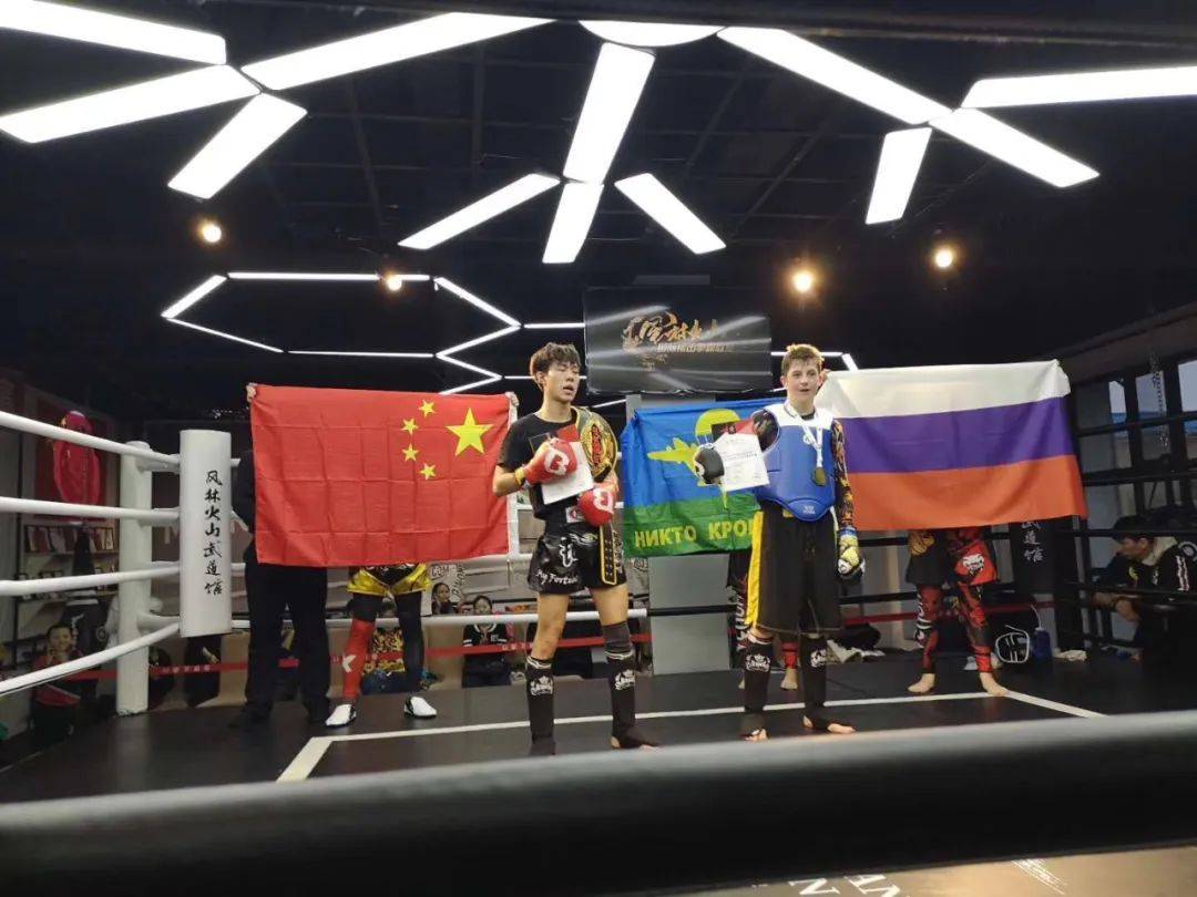 一分钟带你搞懂什么是自由搏击！_重庆自由搏击_搜狐网