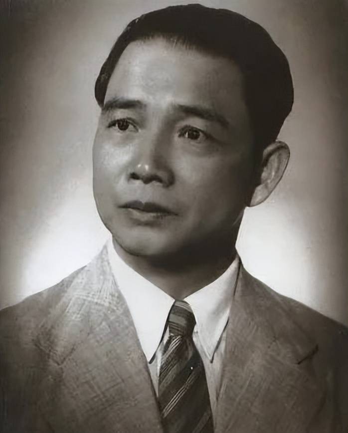 磁器口汪逆跪像经历坎坷,整修需告知群众,以免伤害民族感情_汪精卫